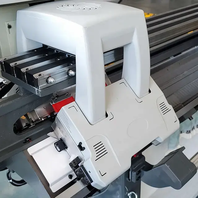 Simple-Double-System-Hat-Knitting-Machine-Detail-Drawing-640-640 (4)