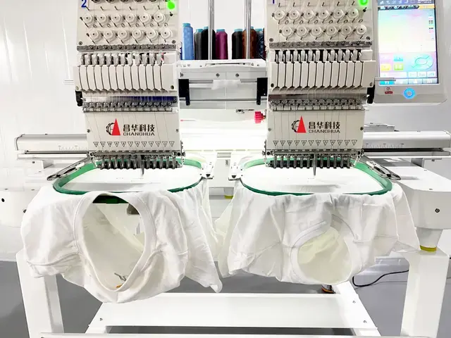 Embroidery-machine-640-640 (3)