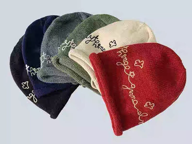 មួកប៉ាក់ ៣